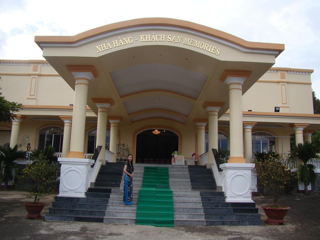 Memories Hotel Bảo Lộc Exterior foto